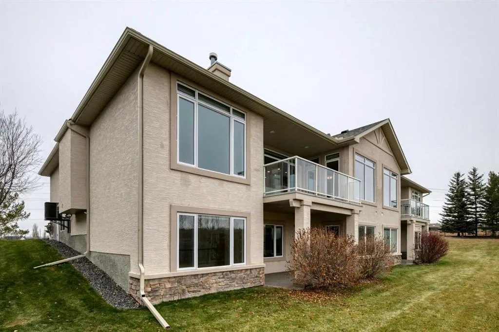 180 Tuscany Ravine Heights NW