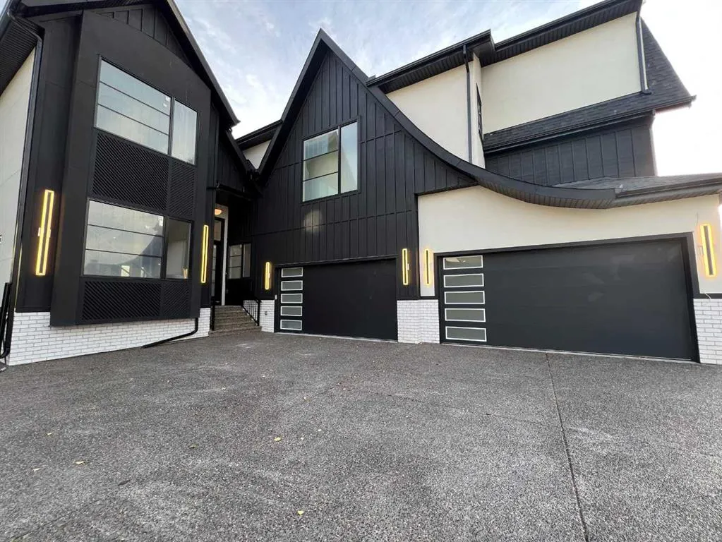 16 Rockcliff Hill NW