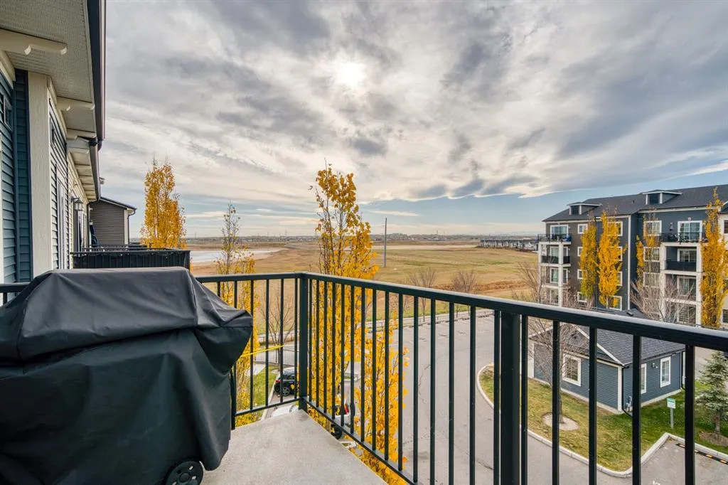 99 Copperstone Park SE #2414