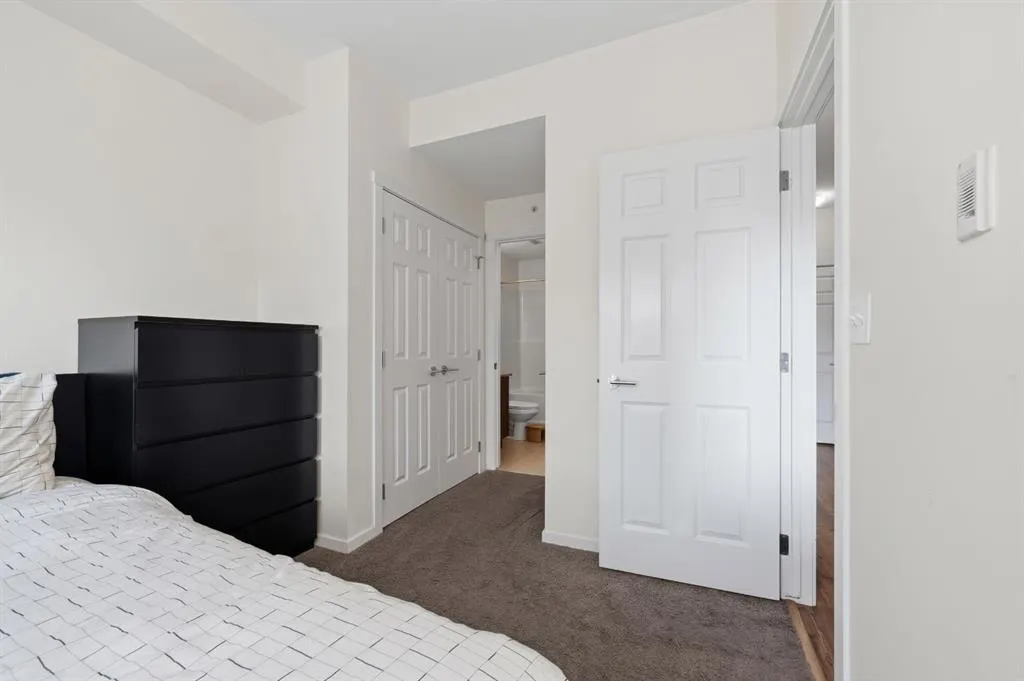 99 Copperstone Park SE #2414