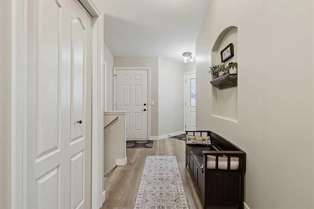 118 Whispering Way