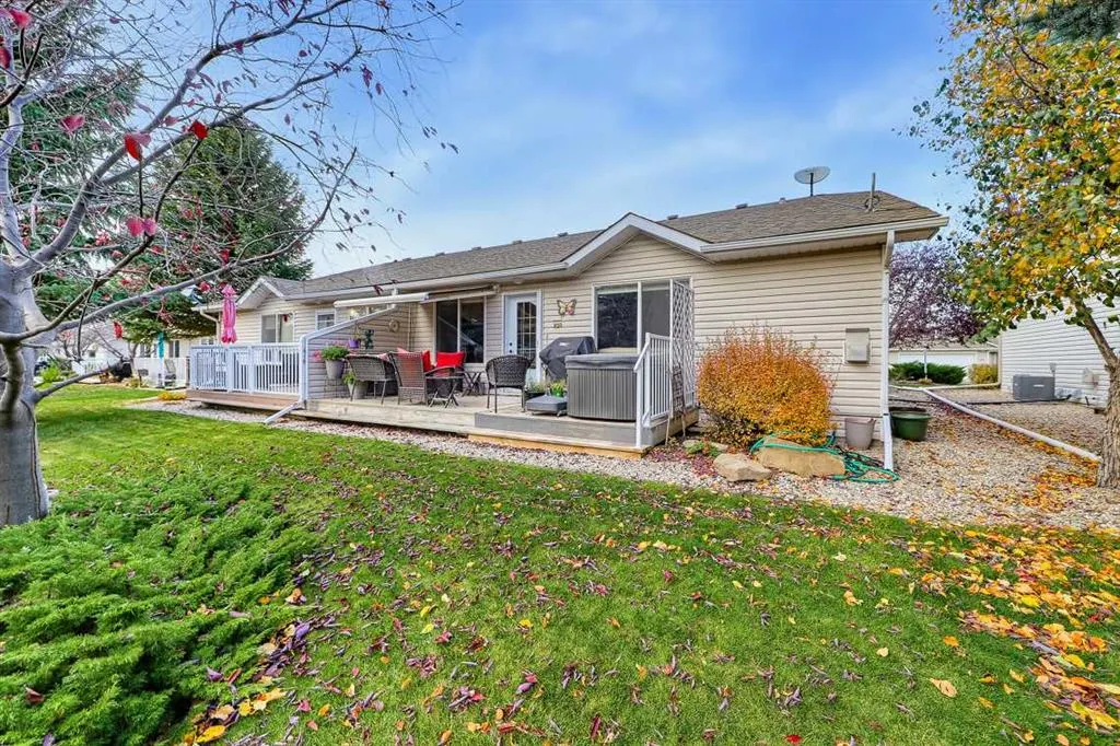 118 Whispering Way