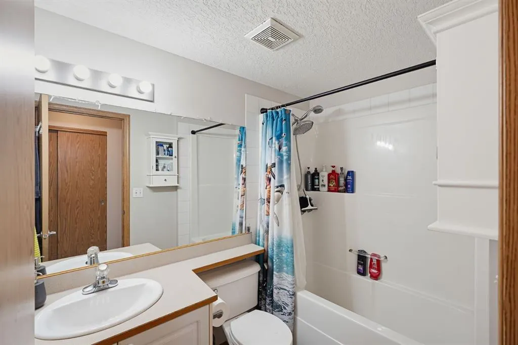 60 Jacobs Close #201