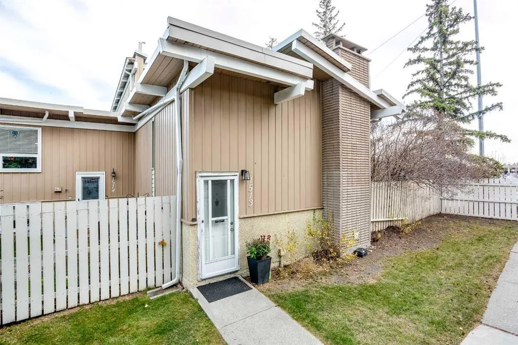 11010 Bonaventure Drive SE #1513