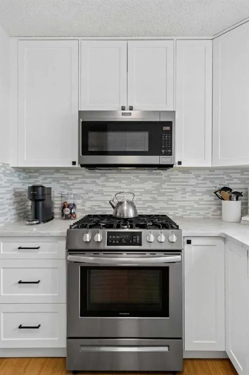 61 West Coach Place SW