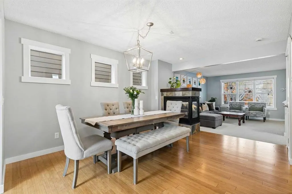61 West Coach Place SW