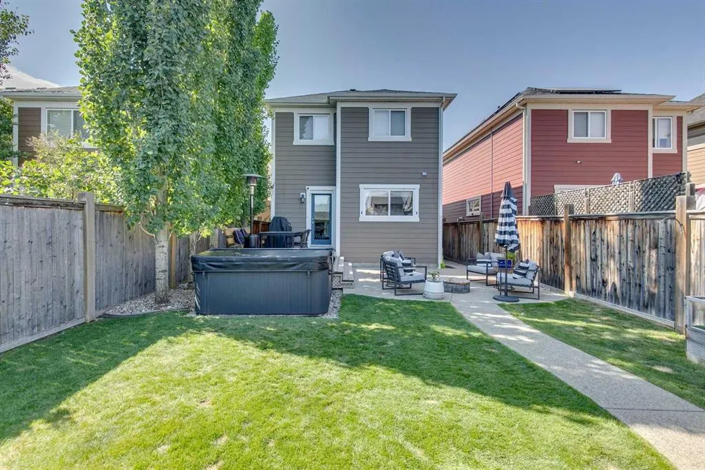 61 West Coach Place SW