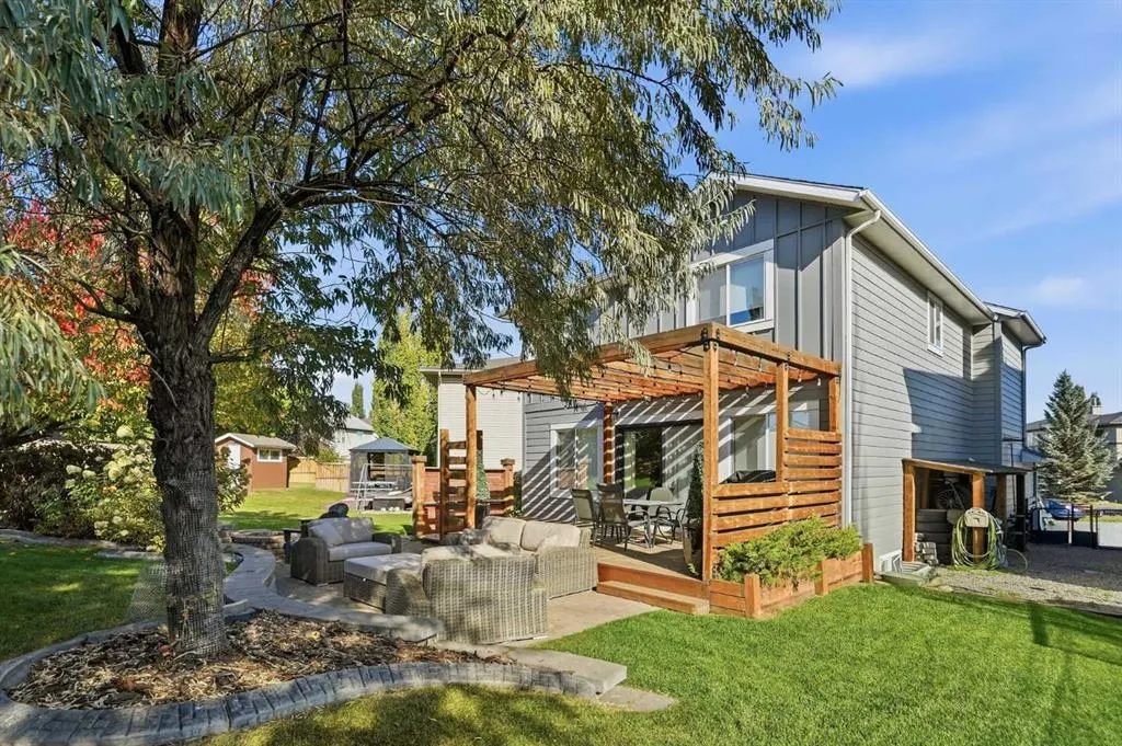 130 Chapman Close SE