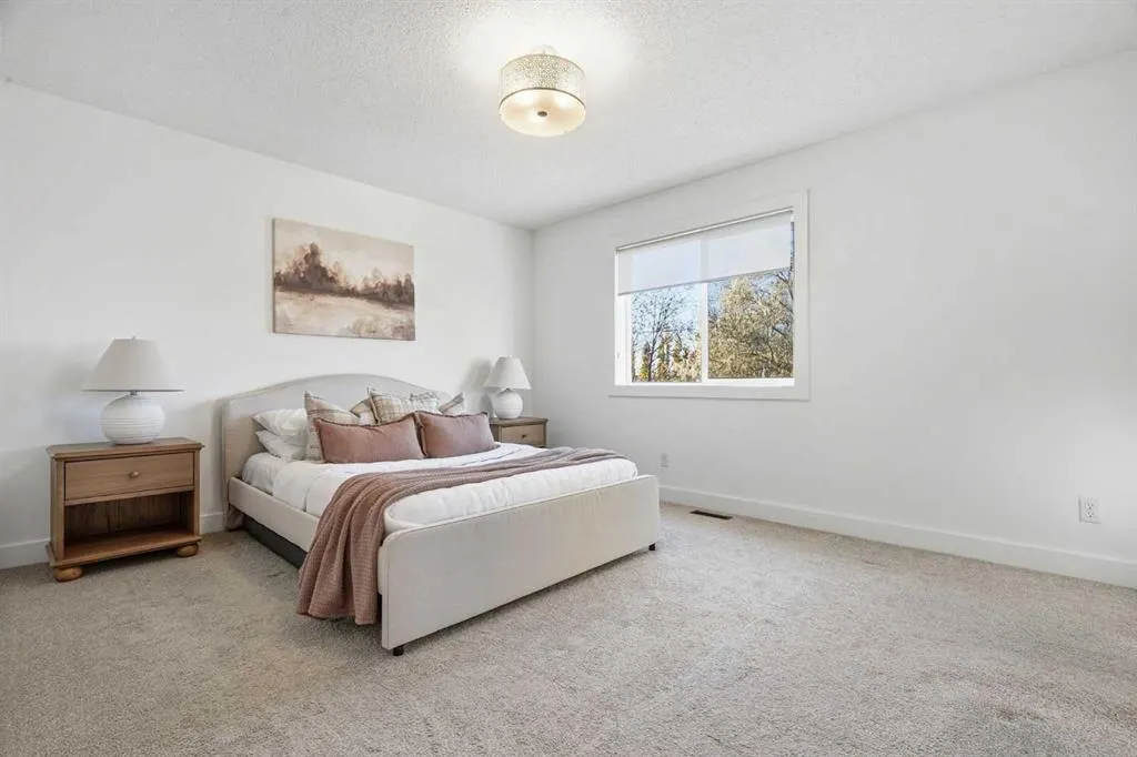 130 Chapman Close SE