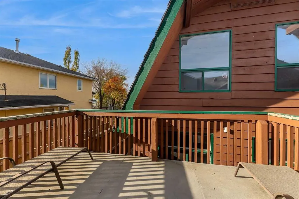 309 East Chestermere Drive