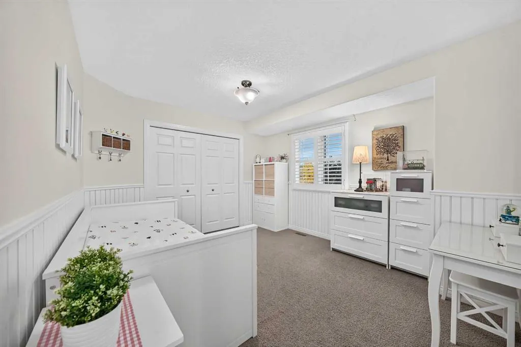 442 Sienna Heights Hill SW