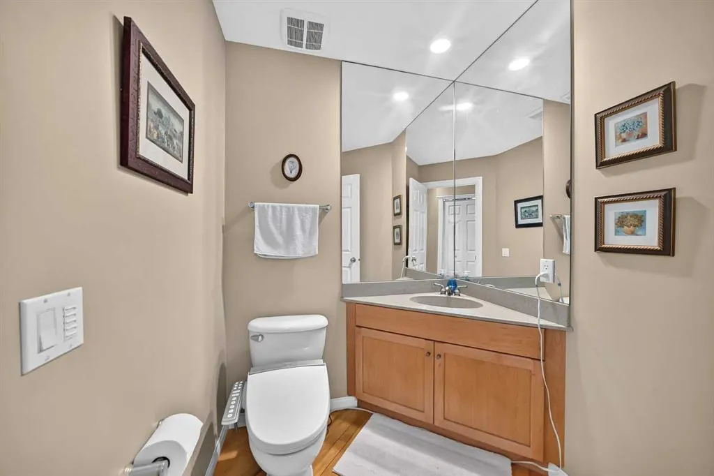 442 Sienna Heights Hill SW