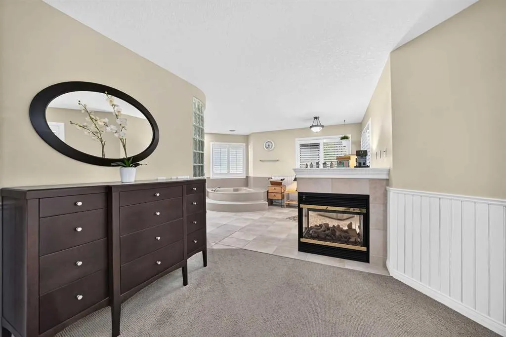 442 Sienna Heights Hill SW