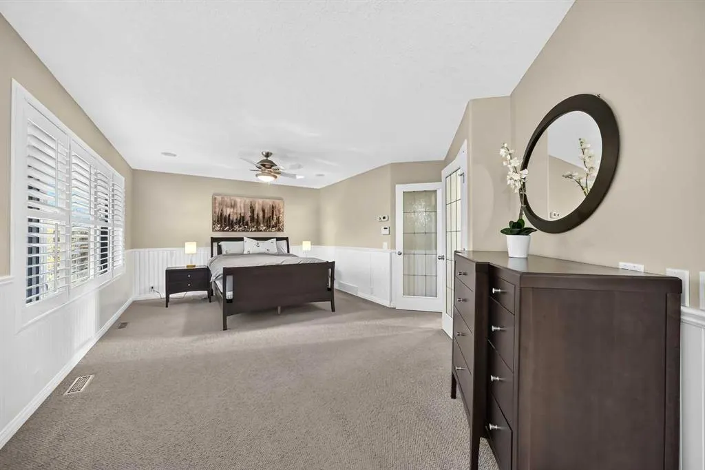 442 Sienna Heights Hill SW