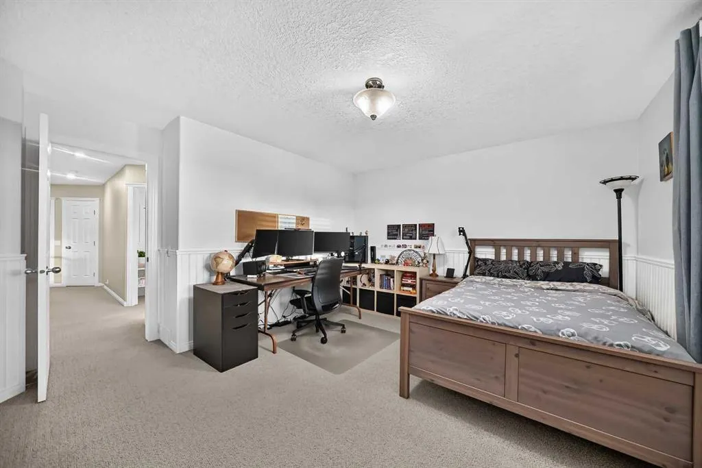 442 Sienna Heights Hill SW