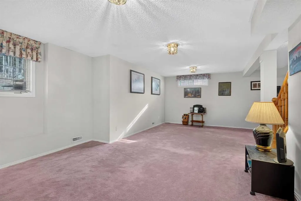 47 Edenwold Green NW
