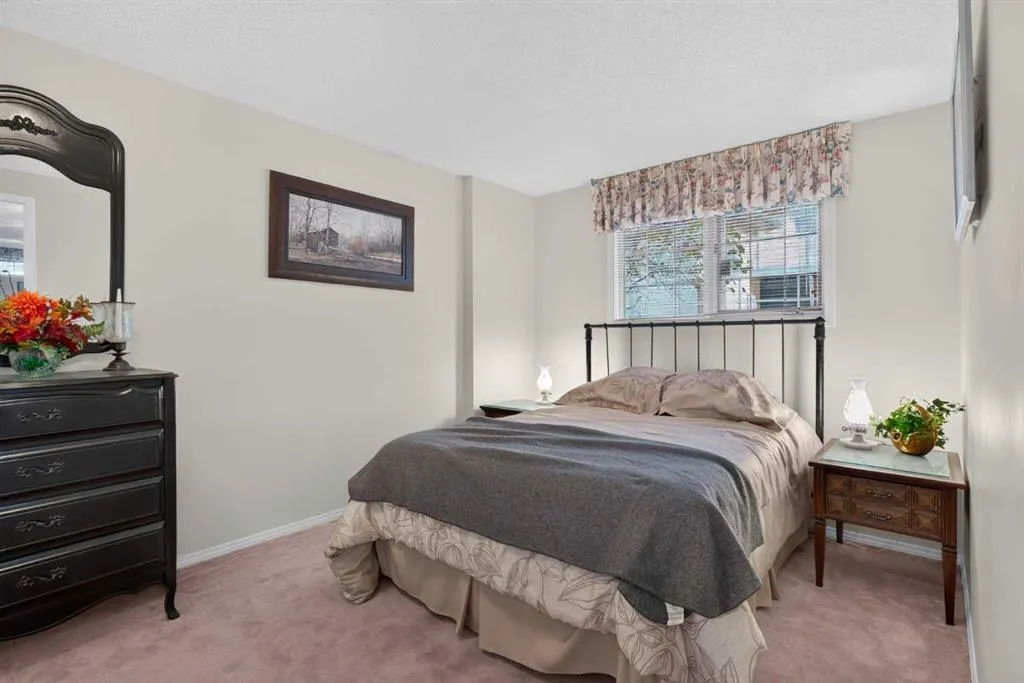 47 Edenwold Green NW