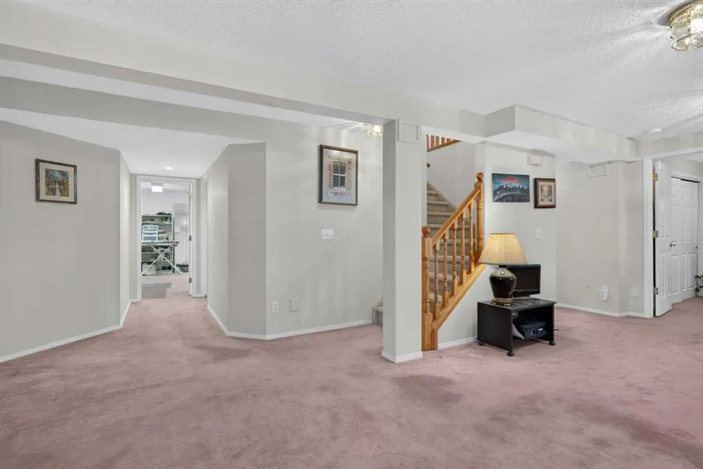 47 Edenwold Green NW