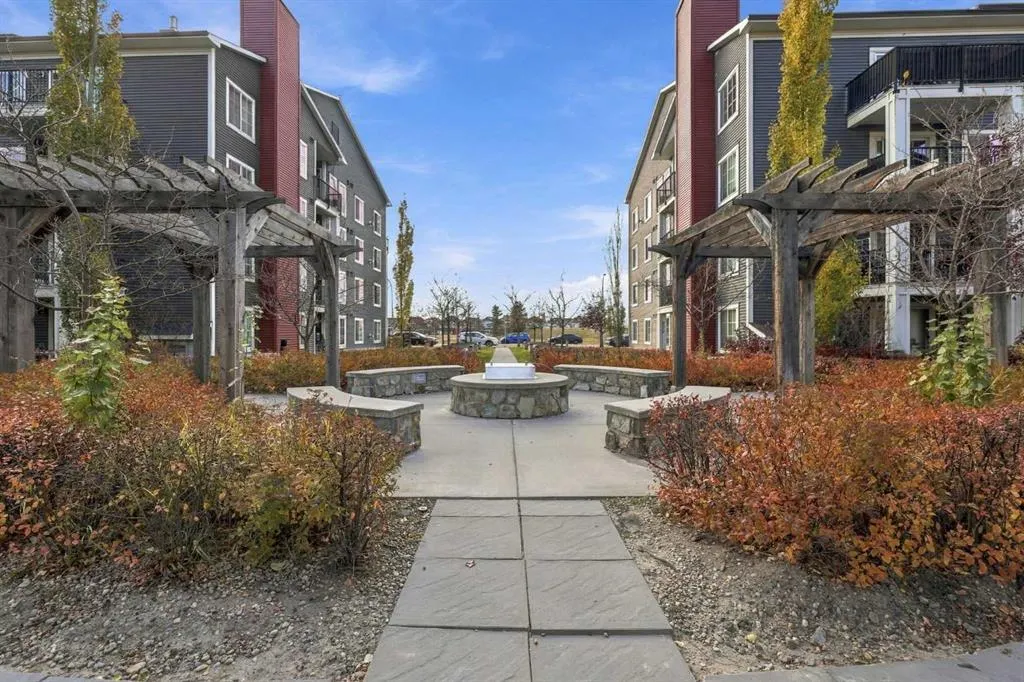 755 Copperpond Boulevard SE #3404