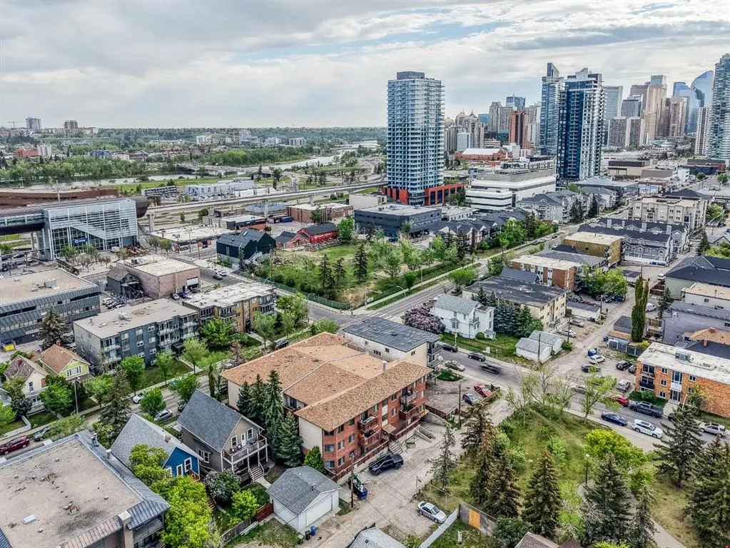 1719 11 Avenue SW #203