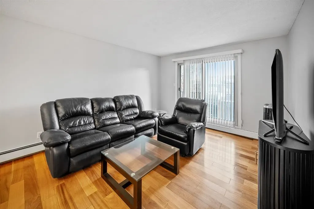 1719 11 Avenue SW #203