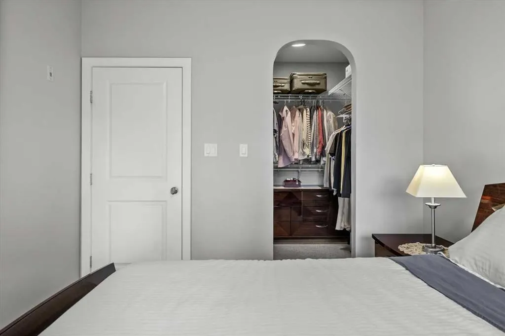 20 Discovery Ridge Close SW #424