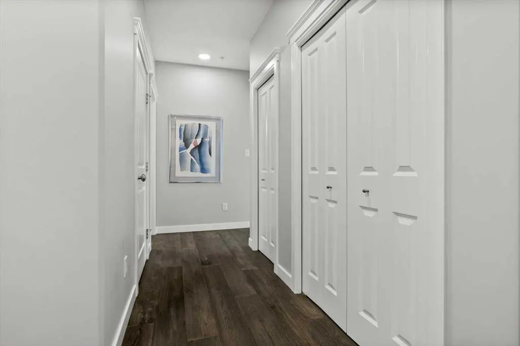 20 Discovery Ridge Close SW #424