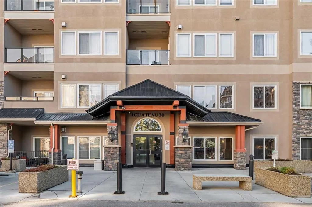 20 Discovery Ridge Close SW #424