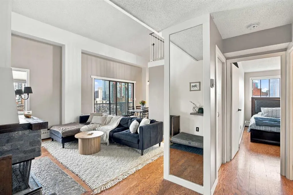1140 15 Avenue SW #1002