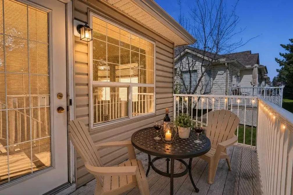 113 Mt Douglas Villas SE