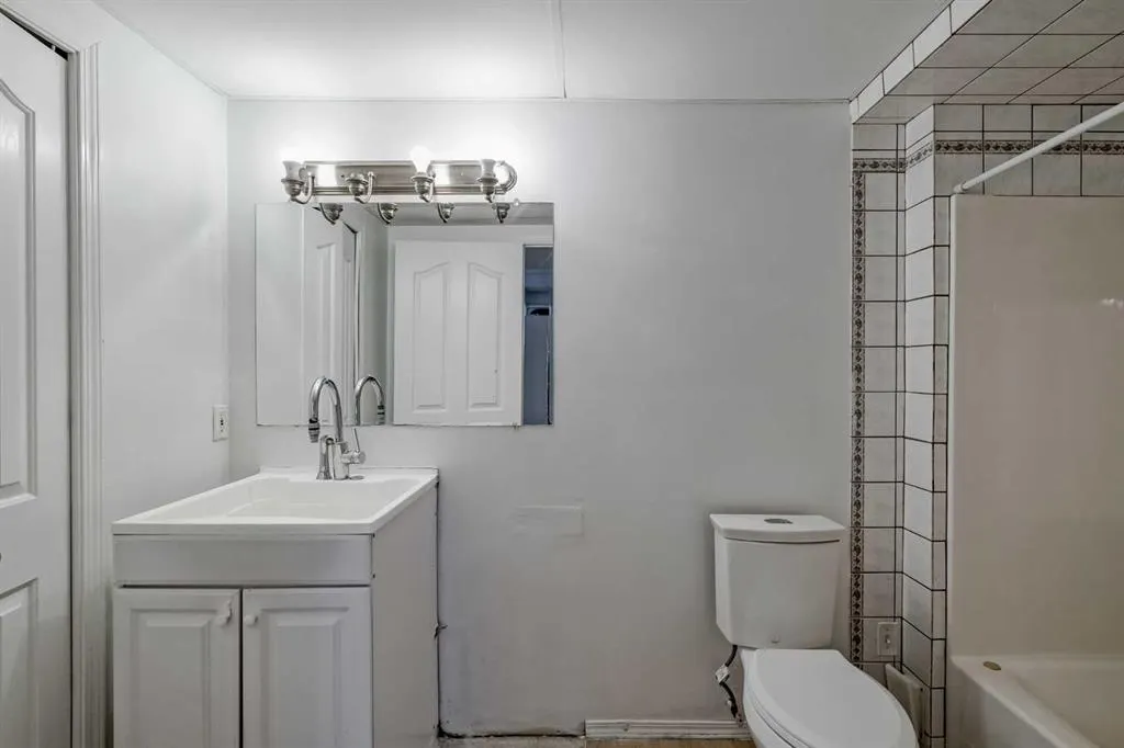 113 Mt Douglas Villas SE