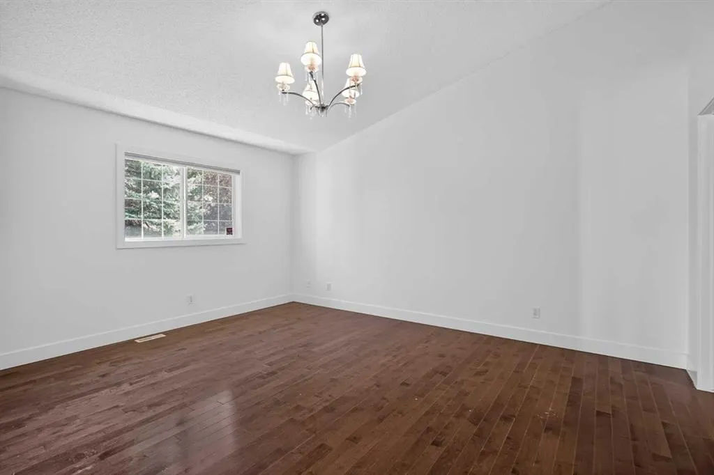 113 Mt Douglas Villas SE