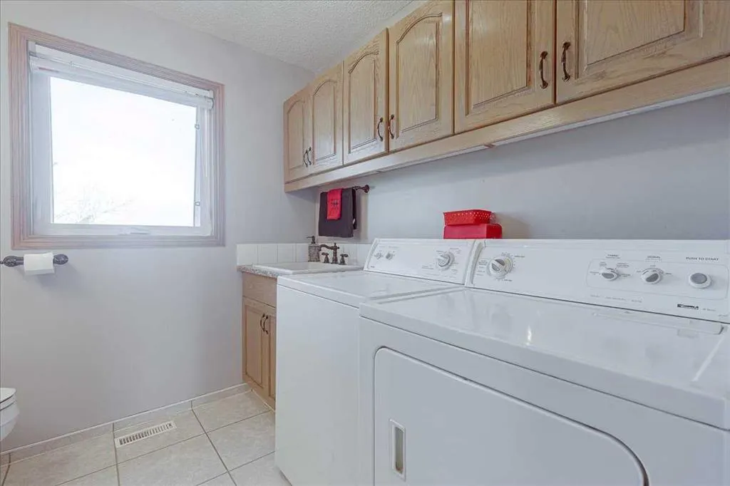 273132 Range Road 275