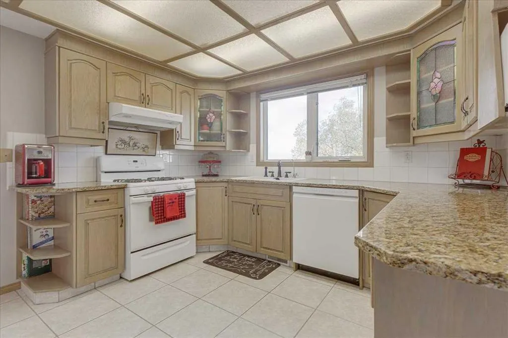 273132 Range Road 275