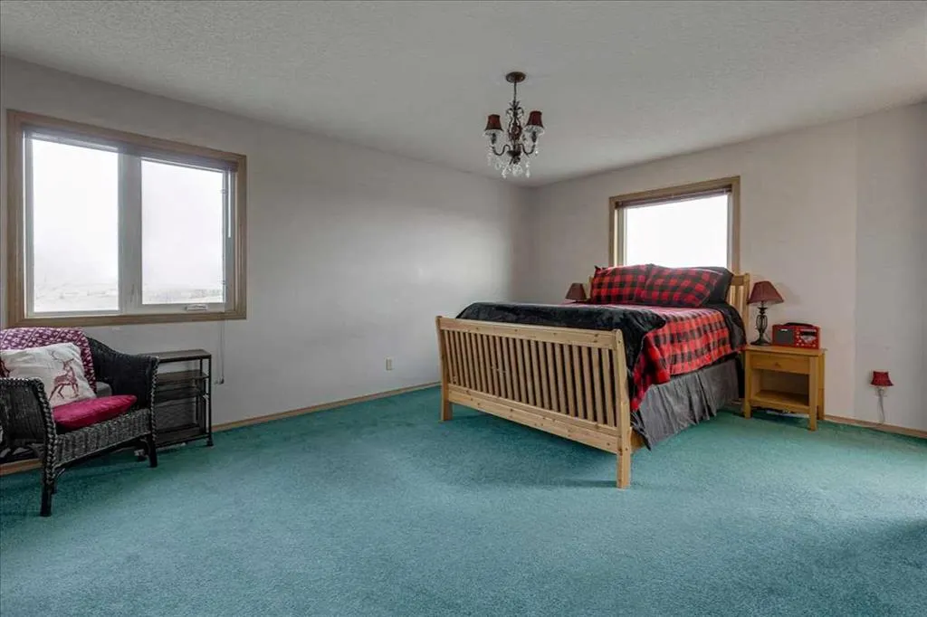 273132 Range Road 275
