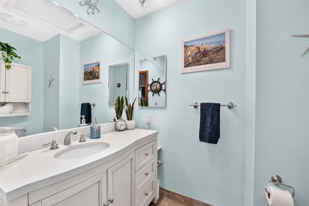 29 Poplar Avenue #13