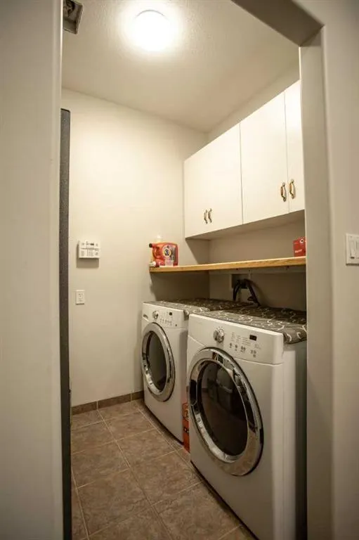 9 Chinook Crescent