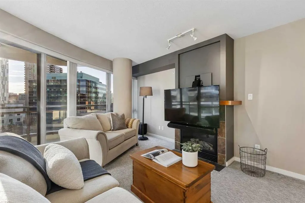 1088 6 Avenue SW #903
