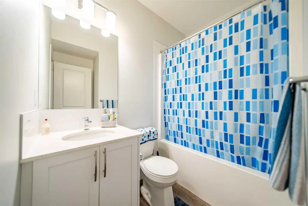 27 Iris Crescent