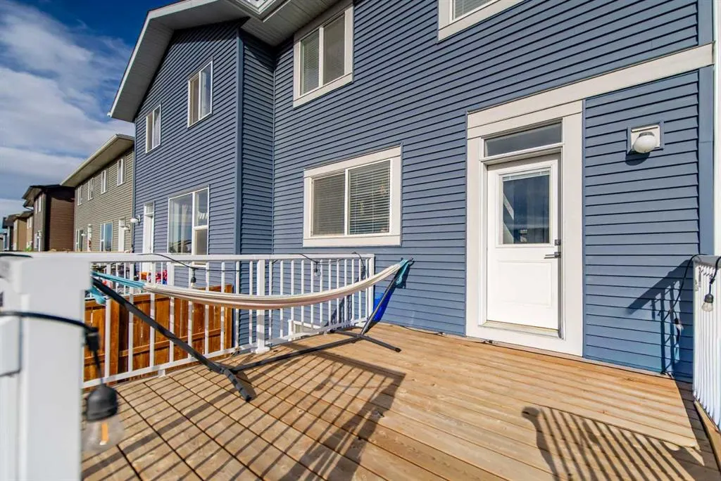 27 Iris Crescent