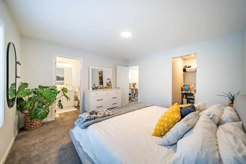 27 Iris Crescent