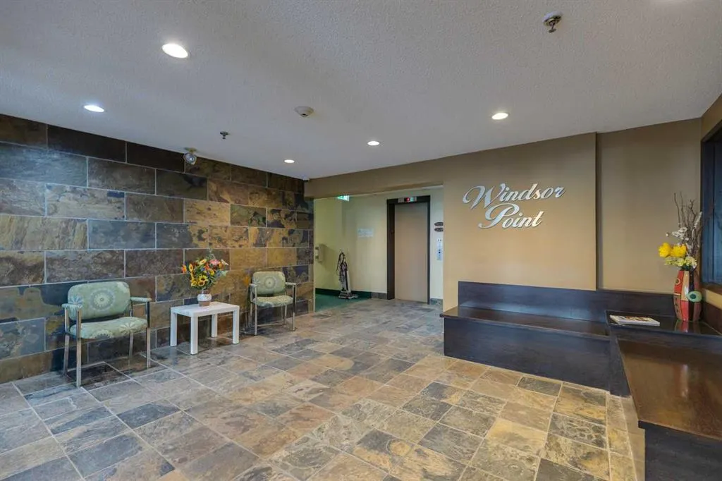 723 57 Avenue SW #226