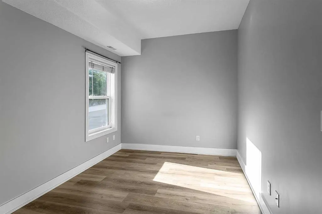 1720 11 Street SW #2