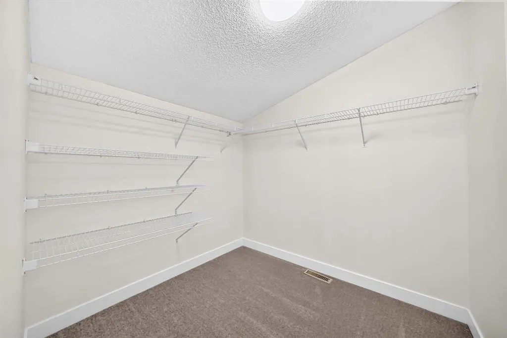 287 Harvest Oak Rise NE