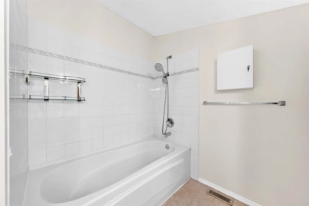 287 Harvest Oak Rise NE