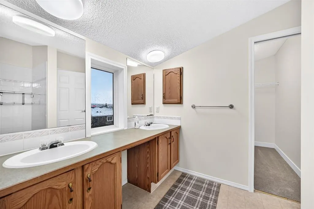 287 Harvest Oak Rise NE