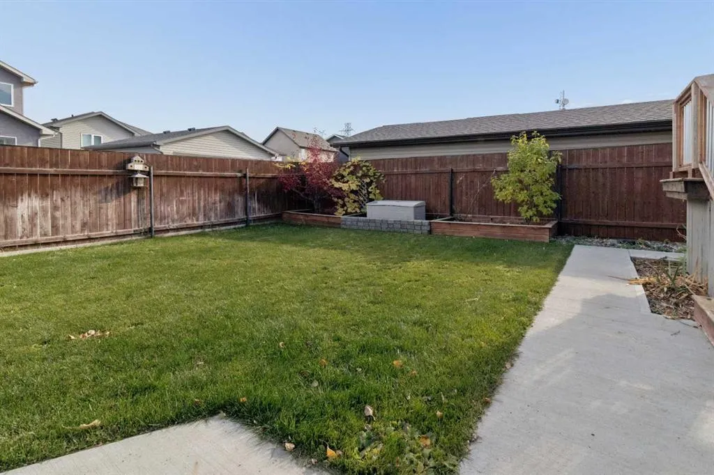 923 Maydell Palmer Vista N