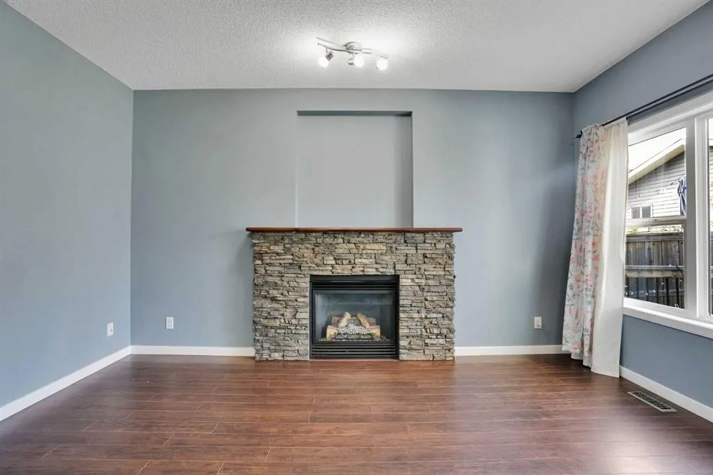 330 Cimarron Vista Way