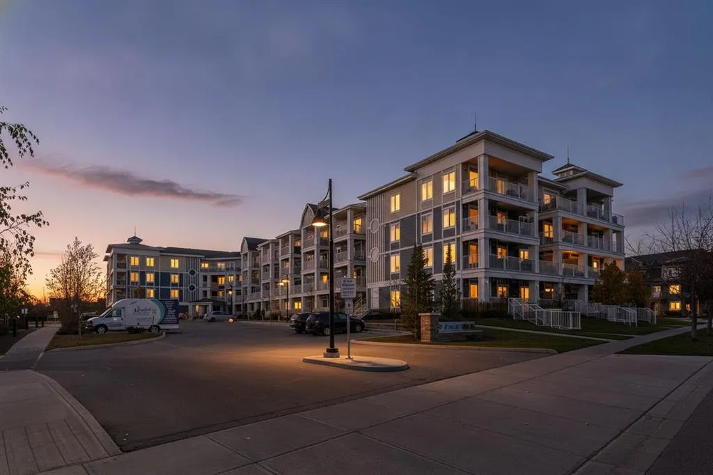 110 Auburn Meadows View SE #403