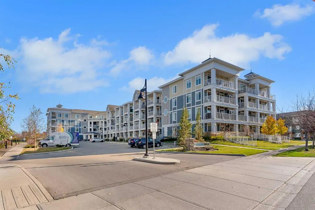110 Auburn Meadows View SE #403